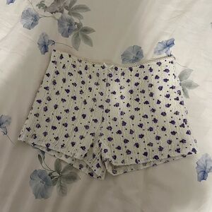 NWOT bailey rose floral shorts